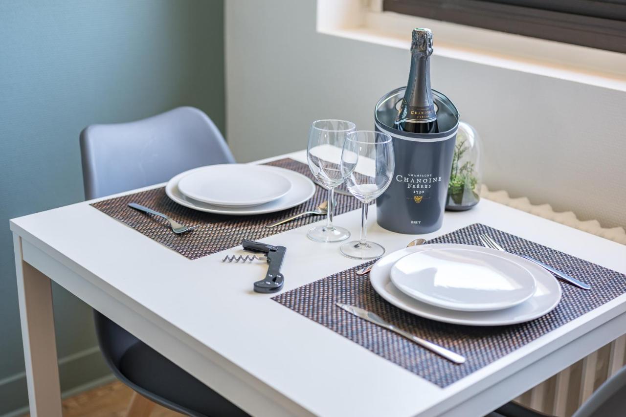 Apartmán L'Eugene - 10Min Du Rer B Le Bourget, Parking, Wifi Drancy Exteriér fotografie